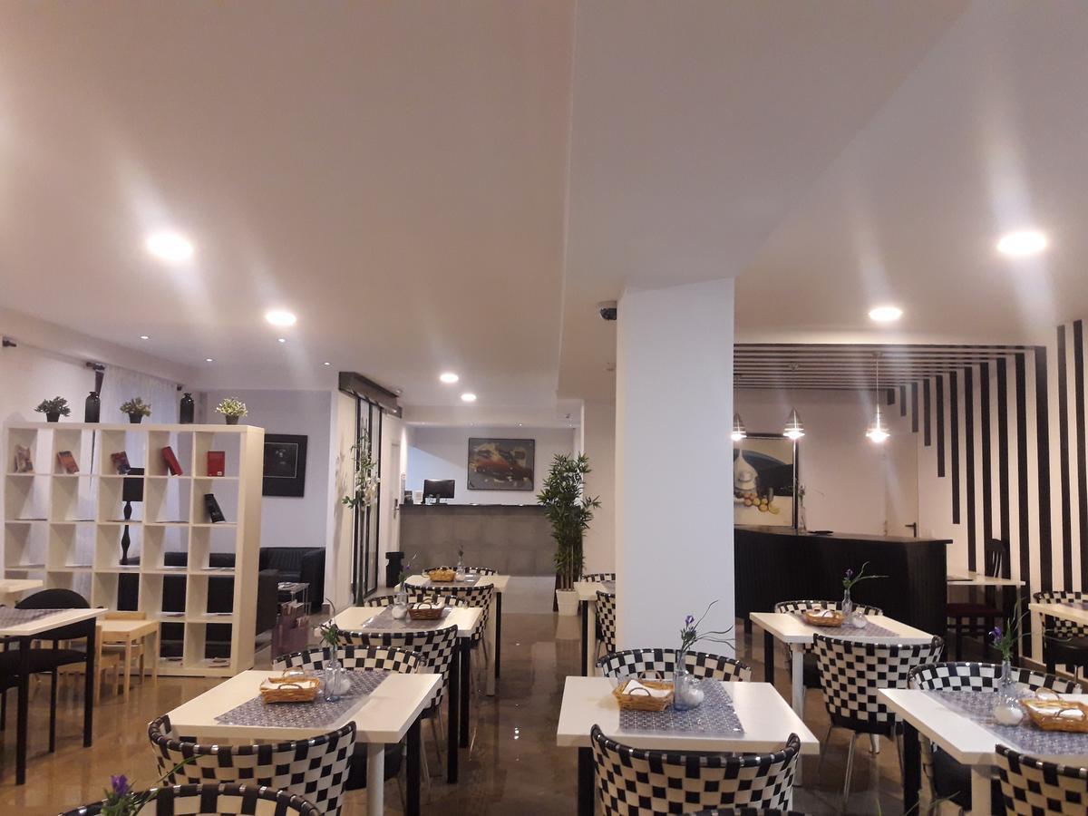Nap Carta Puebla Hotel Oviedo Ngoại thất bức ảnh